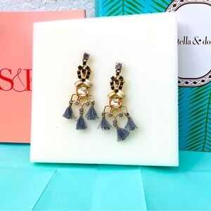 NWOT Stella & Dot Nila Chandeliers.